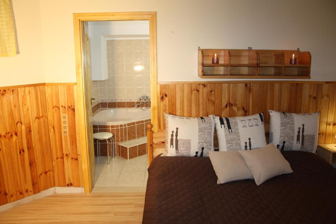 Harmonia Apartmanhaz Hajdúszoboszló Extérieur photo