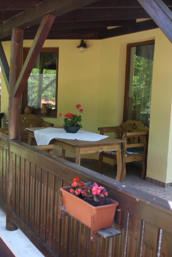 Harmonia Apartmanhaz Hajdúszoboszló Extérieur photo